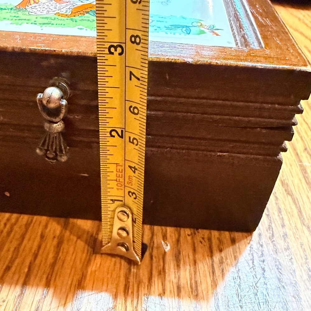Vintage Wood Trinket Box Ceramic Tile Top Girl Reading Butterflies Cottagecore - Picture 16 of 16